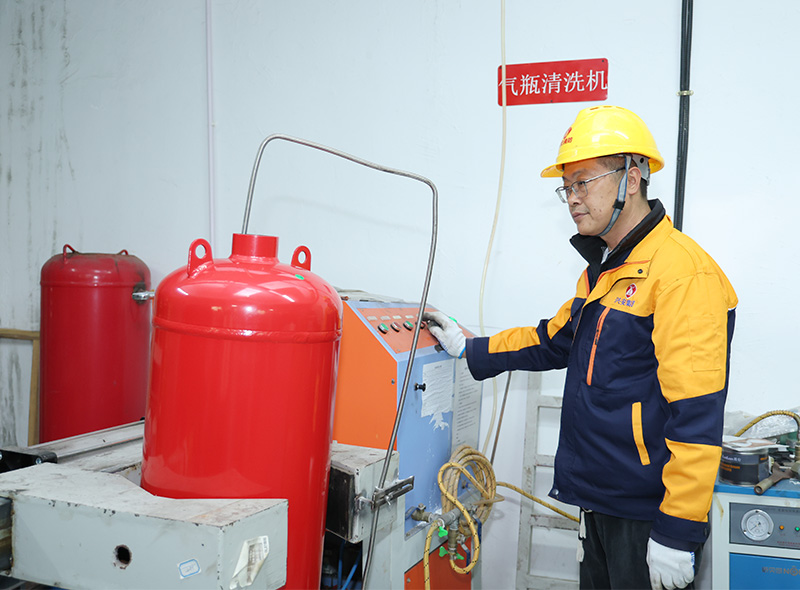 1740987379149278.jpg qipingqingxi.jpg